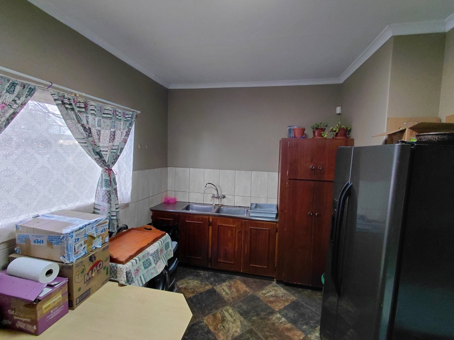 To Let 2 Bedroom Property for Rent in Doringkruin North West